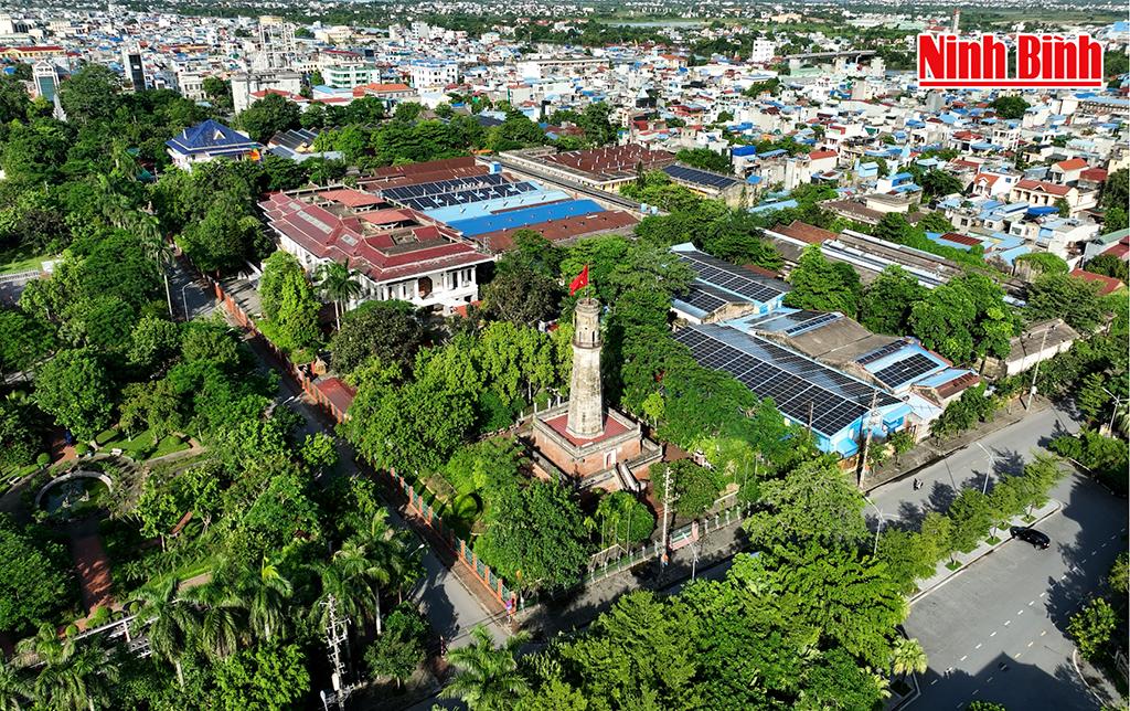 Di tích Cột cờ Nam Định-Chứng tích lịch sử hào hùng