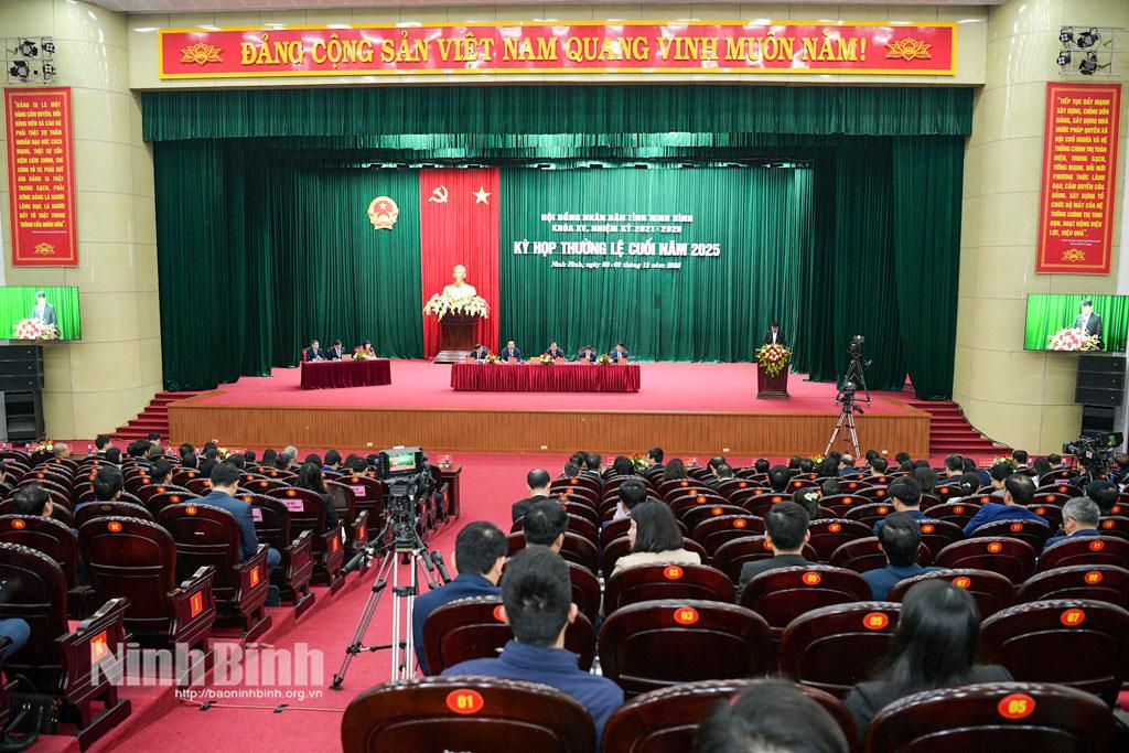 Quang cảnh Kỳ họp.