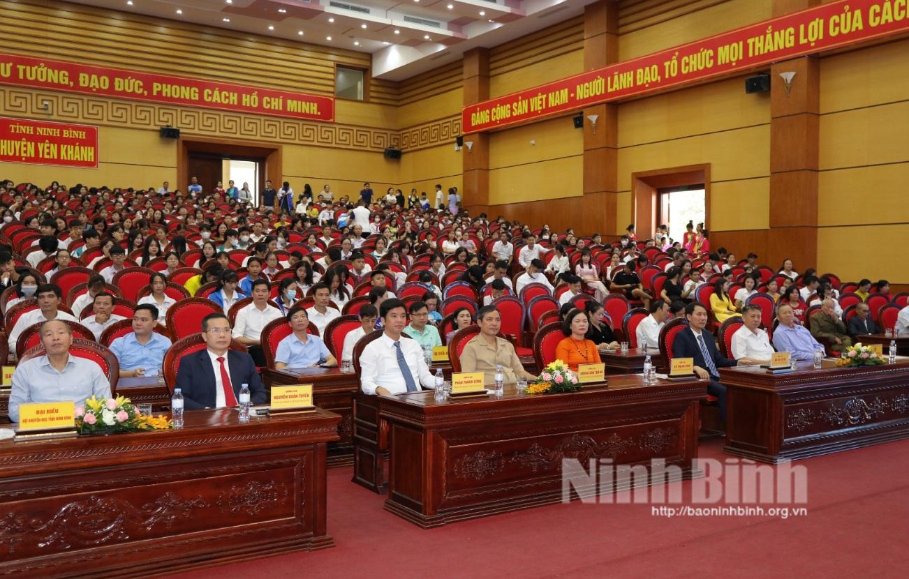 Quỹ Khuyến học, khuyến tài Vũ Duy Thanh tổ chức chương trình "Chắp cánh ước mơ" lần thứ 12