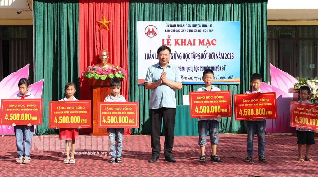 Hoa Lư khai mạc Tuần lễ hưởng ứng học tập suốt đời năm 2023